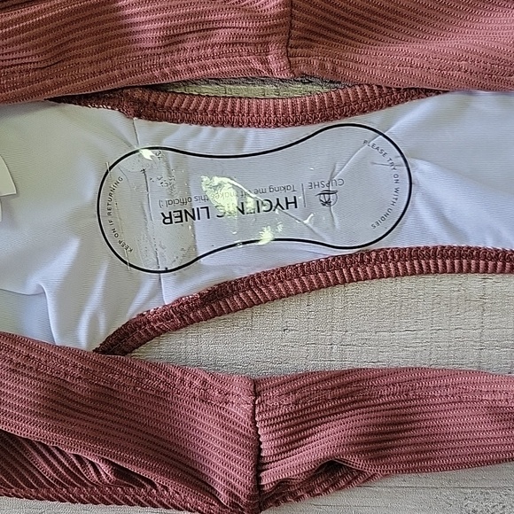 CUPSHE Women Bikini Set Solid Color Sexy Triangle Two Piece Swimsuit, NWT - Picture 10 of 14